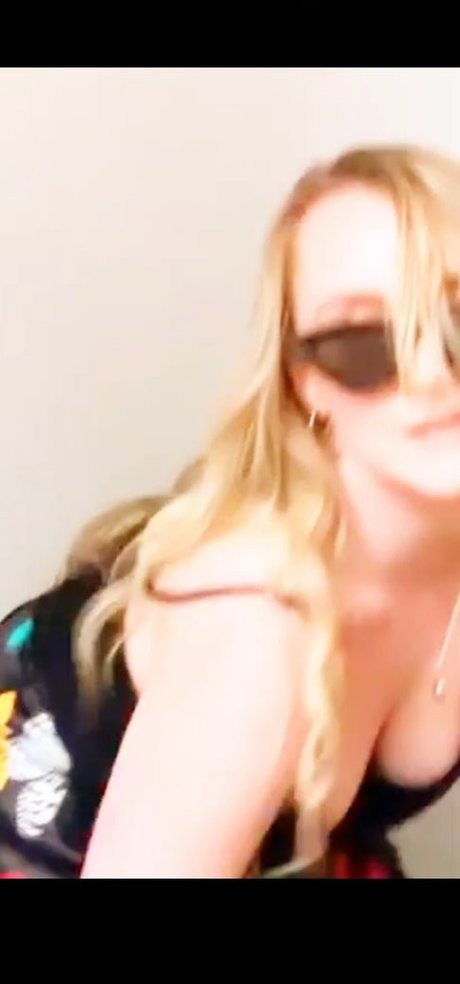 Evanna Lynch actriz atractiva galería