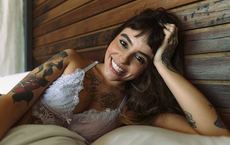 Rapha actriz perfecta foto