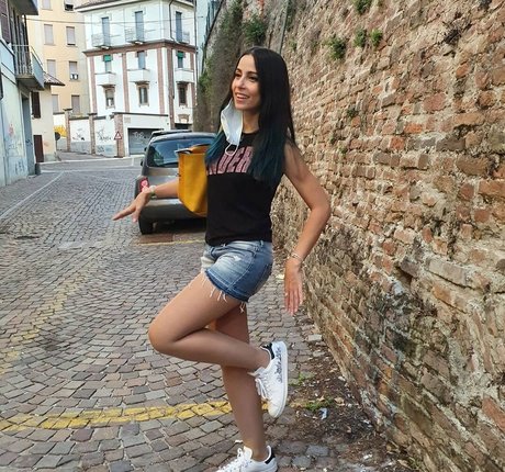 Kurolily modèle exclusif photo