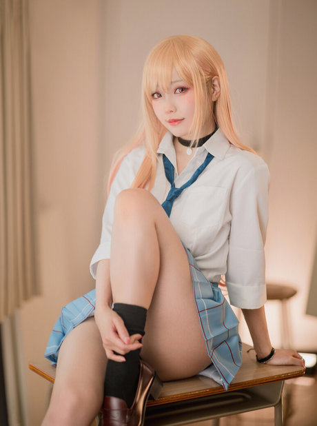 Ely Cosplayer actrice hd images