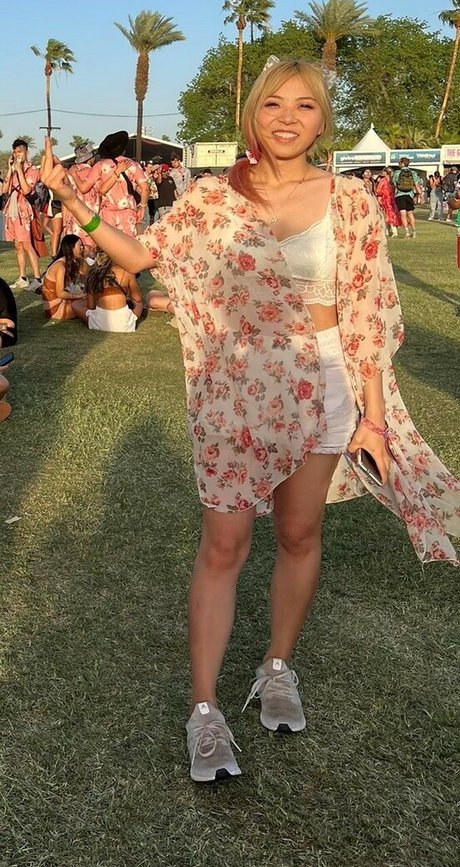 Yvonneflinetv modelo imagen