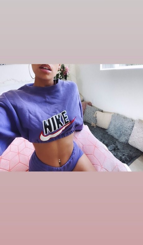 Alysse Joyner haut modèle image