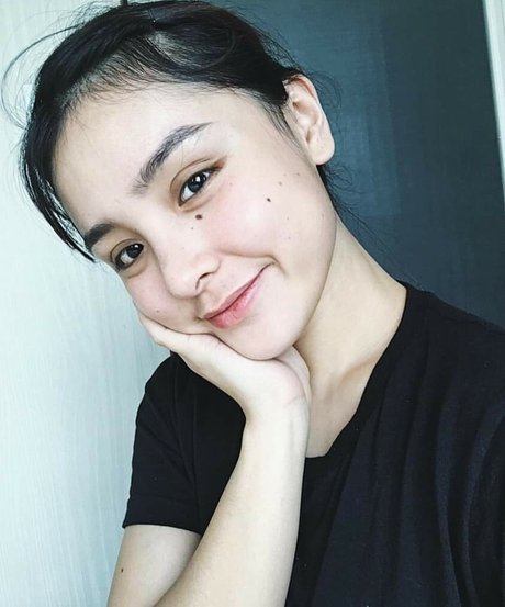 Sarah Carlos star du porno nue collection