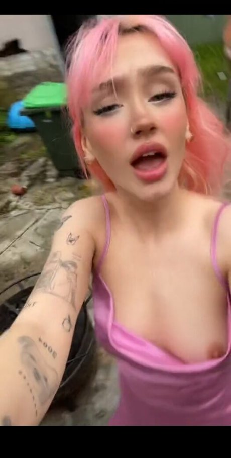 Peach PRC porn model gallery