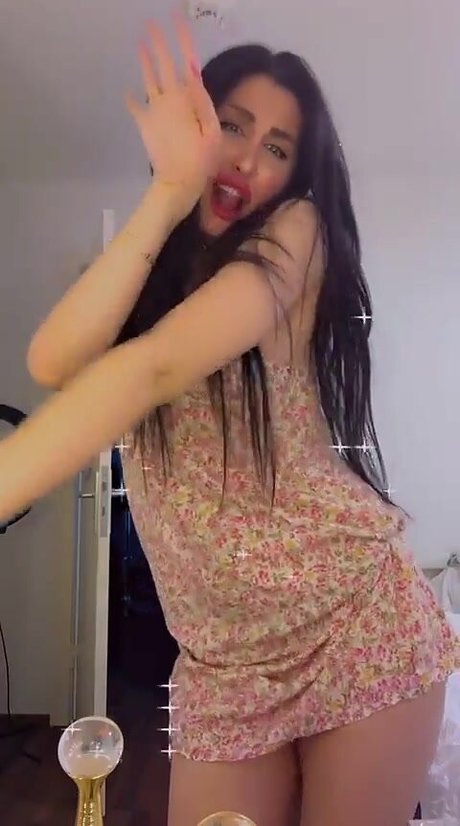 Mira Nouri mejor estrella porno foto