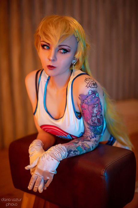 Bizarre Deer actriz caliente galerías