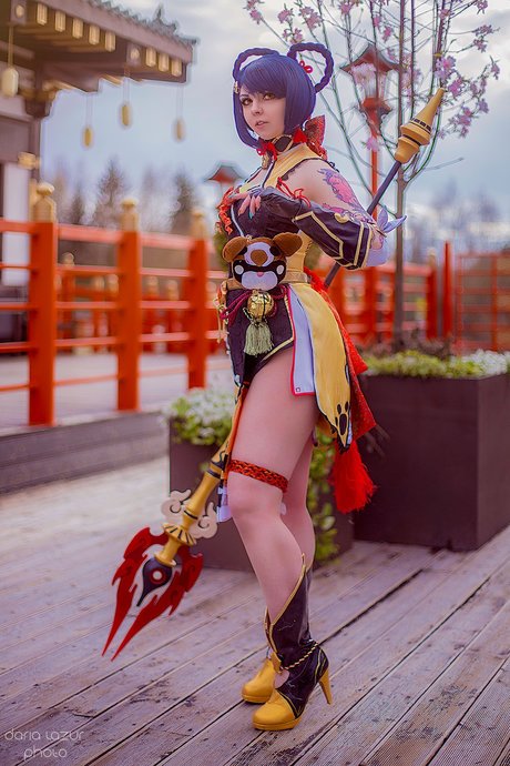 Bizarre Deer xxx estrella porno foto