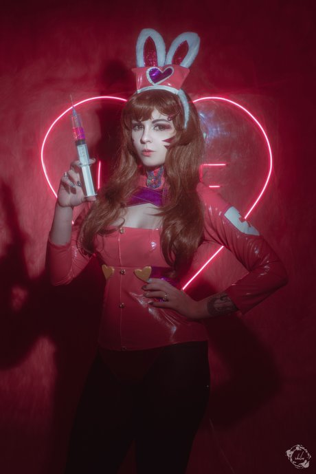 Bizarre Deer estrella porno desnuda archivo