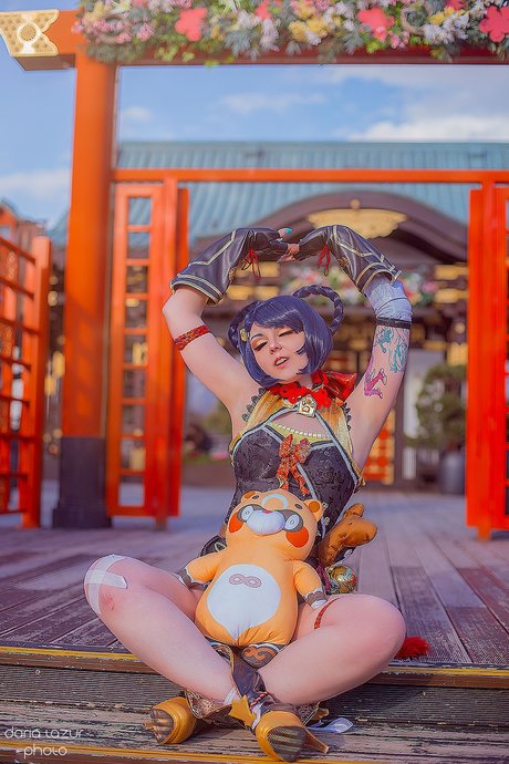 Bizarre Deer mejor modelo imágenes