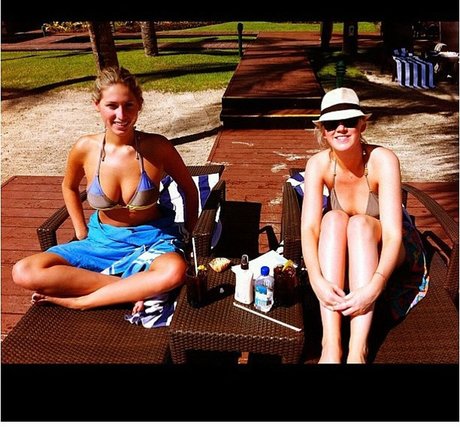 Ashley Bradley star du porno gratuit archive