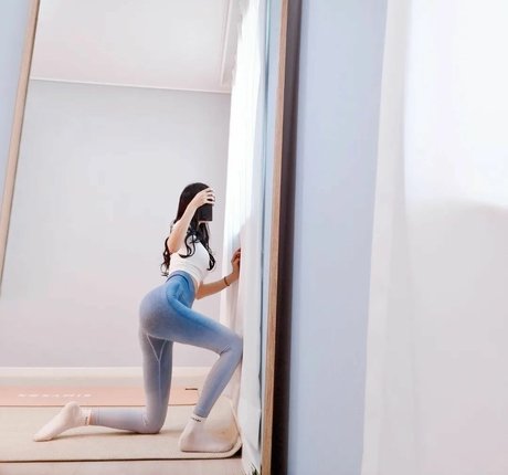 Lu luet pornstar art archive