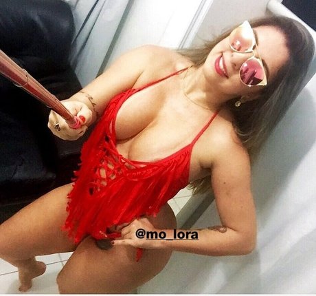 Mo Lora nice pornstar pictures
