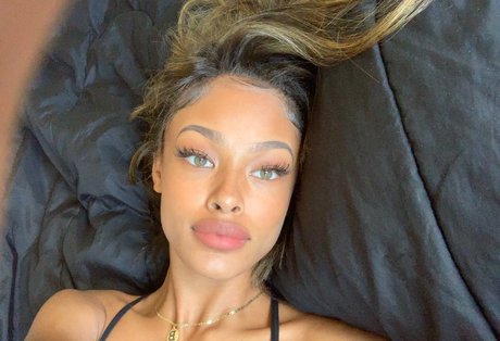 Vinetria estrella porno hd imagen