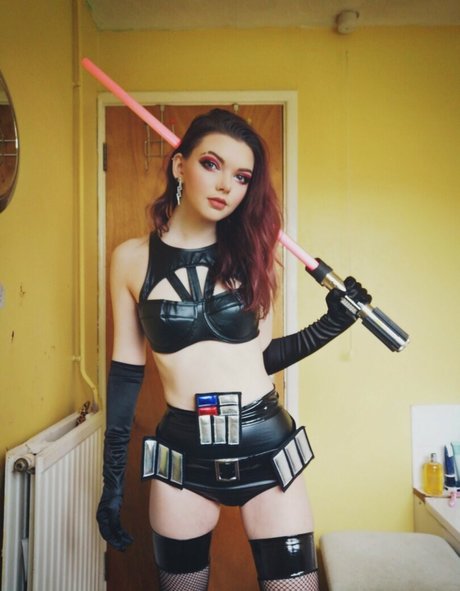 Ljaphra étoile érotique des photos