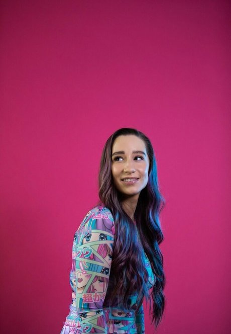 Ms5000Watts pornstar hd pics