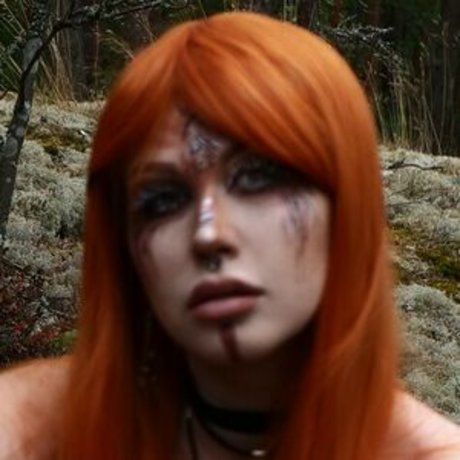 blackthornwitch modelo hermosa foto