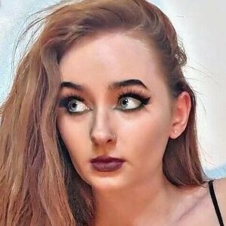 Littlegingergal star du porno parfaite galeries