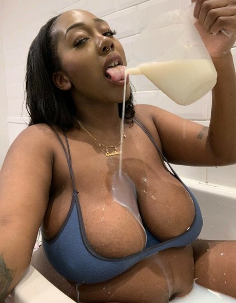 Effy Flame actrice image