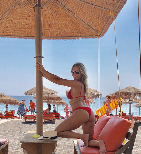 Elenamici hermosa estrella porno foto