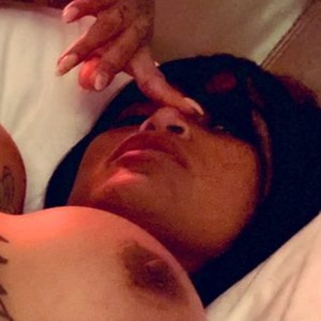 oranka12 sexo modelo galería