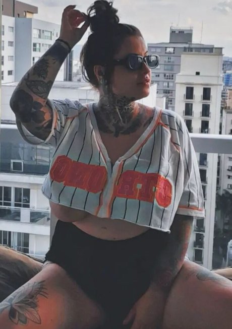 Chris Hensel modèle de sexe img