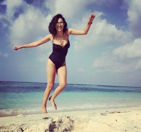 Caterina Balivo modelo desnudos recopilación