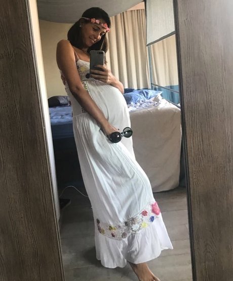 Caterina Balivo estrella porno hermosa foto