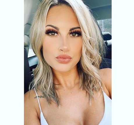 Kayla Lynne Hilton top star galeries