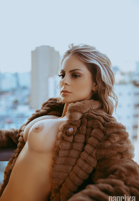 Nai Costa desnudos estrella imagen