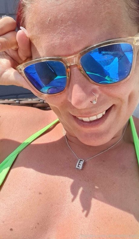 ukhotwife étoile adulte images