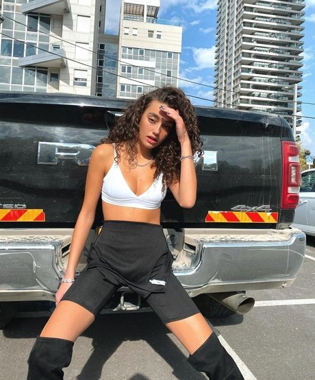 Liraz Nomdar meilleure star du porno image