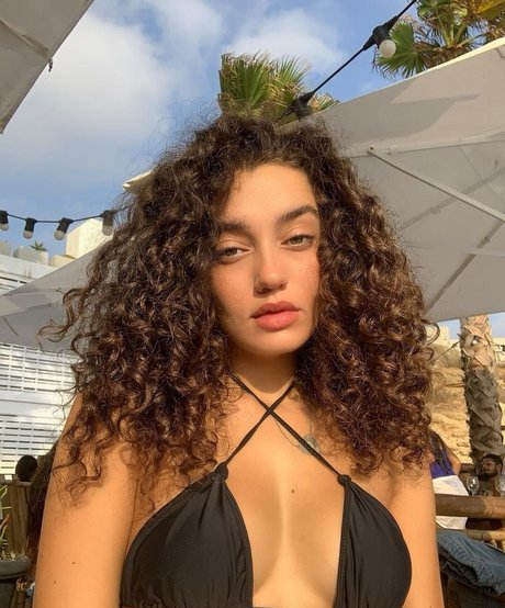 Liraz Nomdar star du porno de haute qualité collection