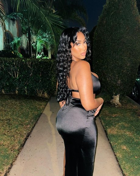 iLLi y buena estrella porno galería