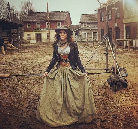 Cassie Scerbo étoile hd des photos