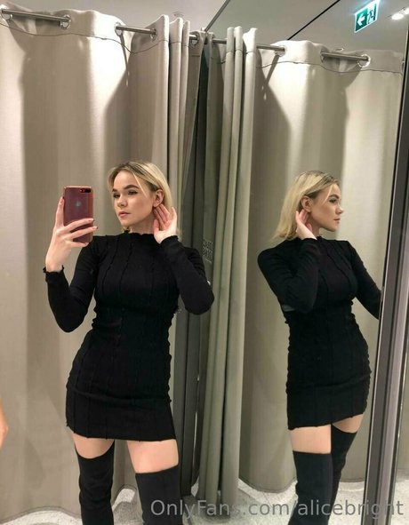alicebrightt nice pornstar picture