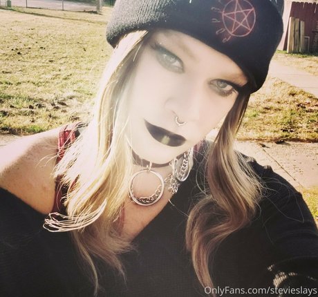 stevieslays bonita modelo fotos