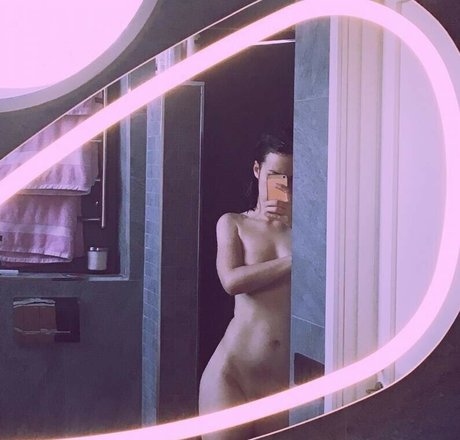 Italkwho actriz sexual fotos