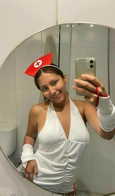 estelagomez modelo desnudos archivo