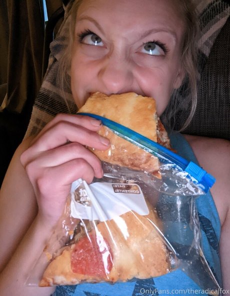 theradicalfox buena actriz imágenes