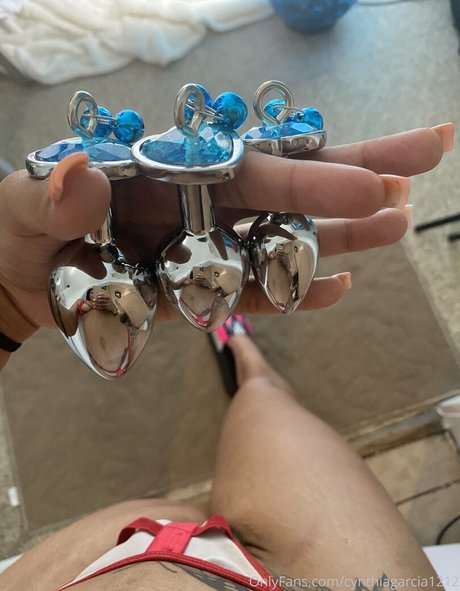 cynthiagarcia1212 estrella agradable foto