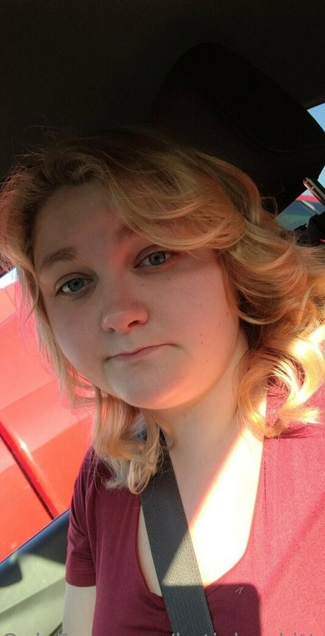 katiebugkitty122 Image de profil