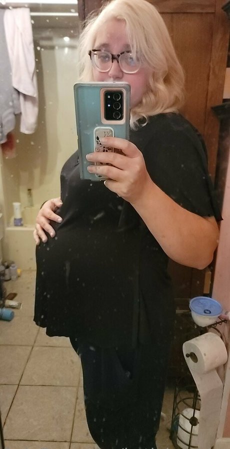 katiebugkitty122 actrice de nus des photos