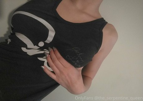 adalindgrayxo modelo libre foto