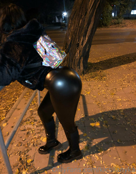 kicsilanyka modelo superior imagen