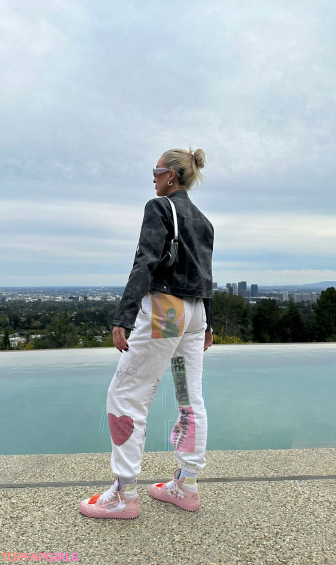 Madds star pornographic image