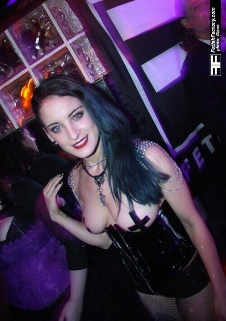 MalAfterMidnight belle star du porno photos