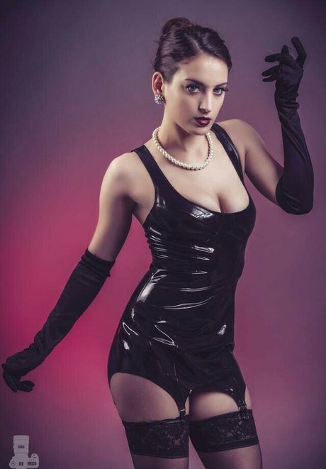 MalAfterMidnight star du porno belle image