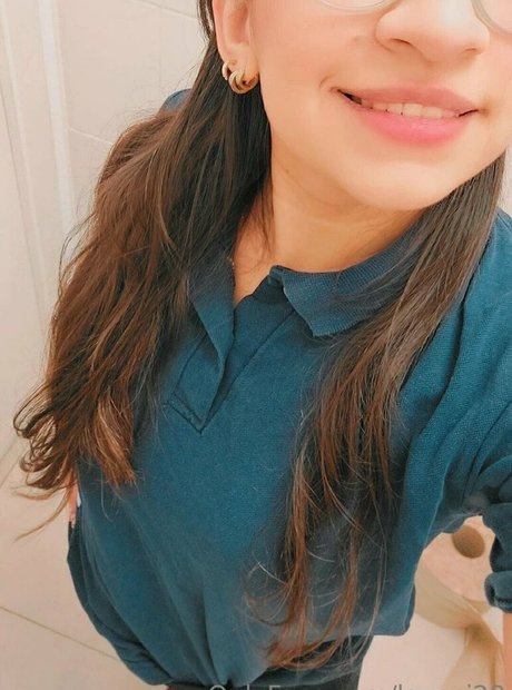 laveci28 modelo porno imágenes