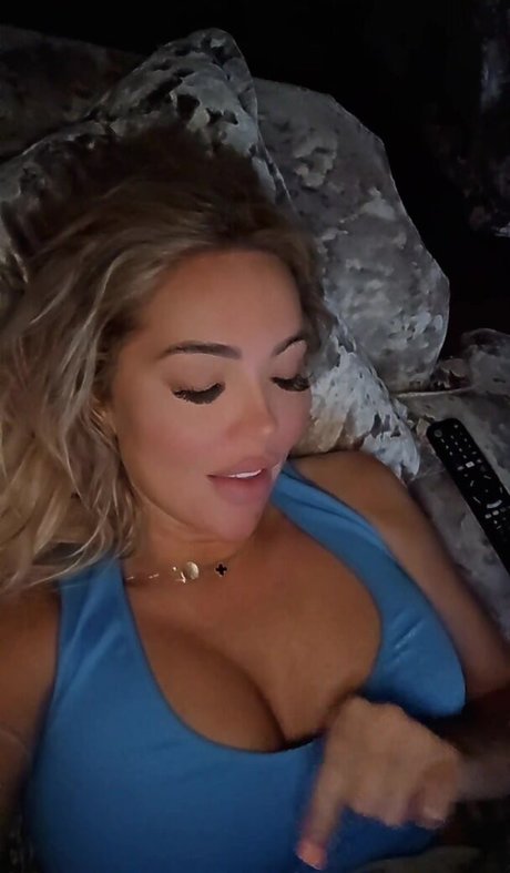 Big Brother Girls star pornographique archive