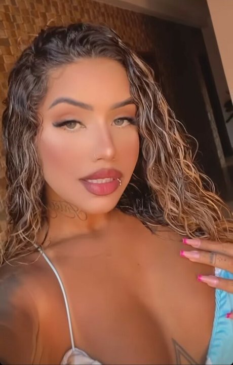 Muito Linda modèle joli collection